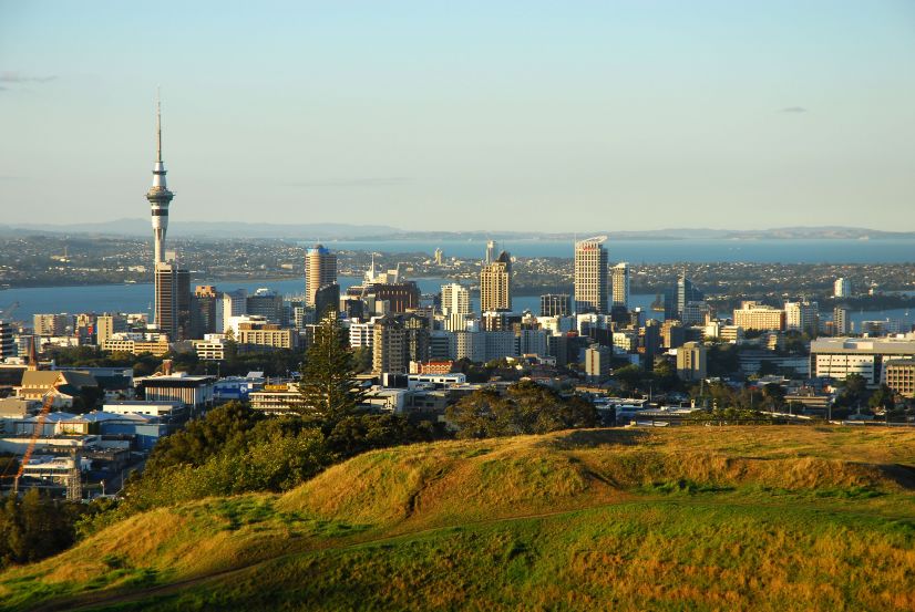 Pohled na Auckland z Mount Edenu